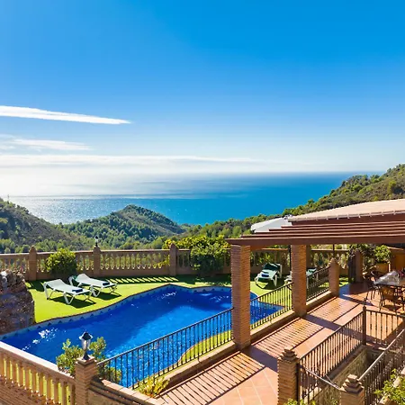 Bonifacio Villa